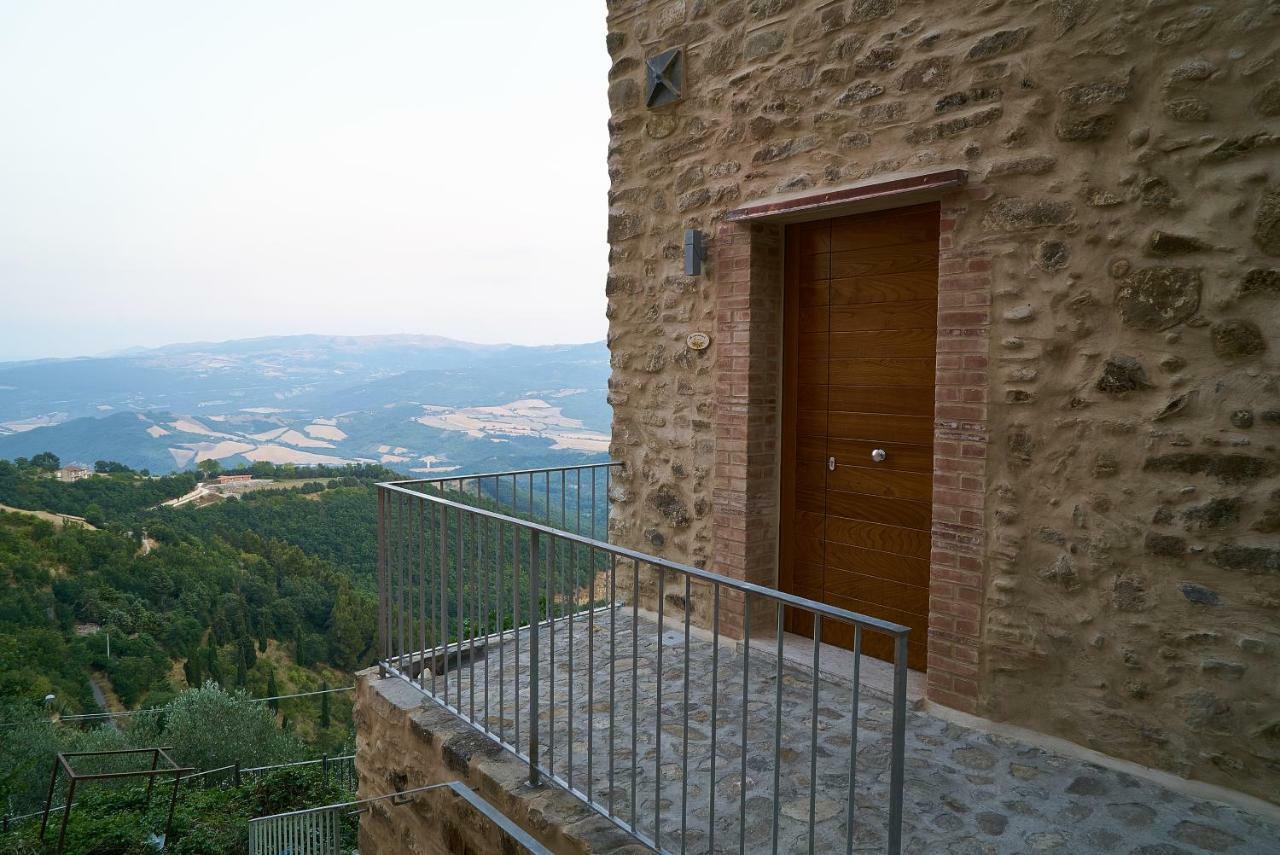 Le Radici Delle Nuvole Hotel Cairano Екстериор снимка