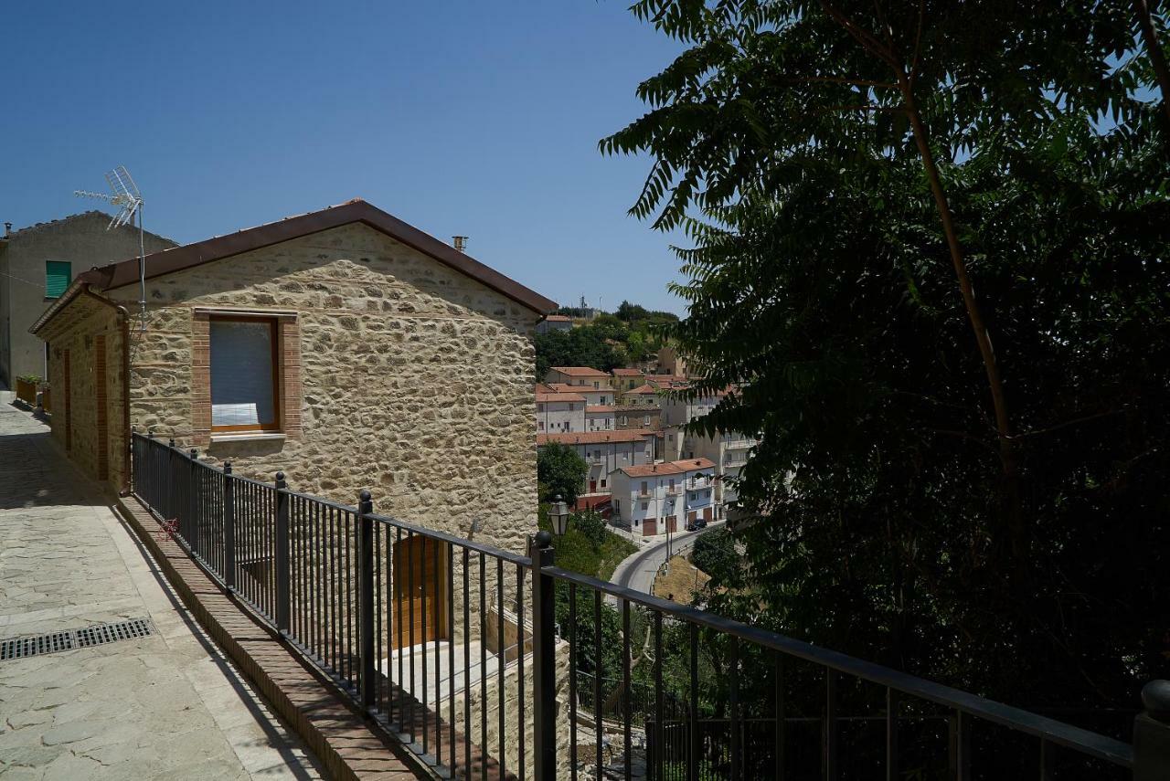Le Radici Delle Nuvole Hotel Cairano Екстериор снимка